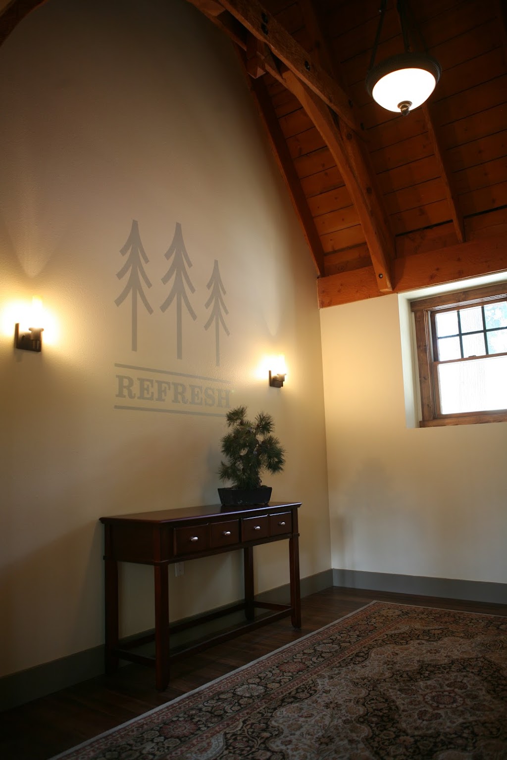 REFRESH ON THE MOUNTAIN | 536 S Dart Canyon Rd, Crestline, CA 92325, USA | Phone: (909) 589-0953