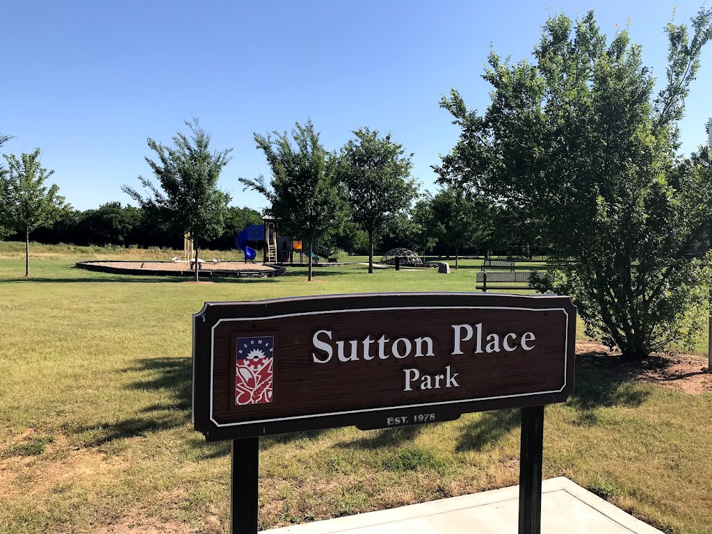 Sutton Place Park | Sutton Place Park, Norman, OK 73071, USA | Phone: (405) 366-5472