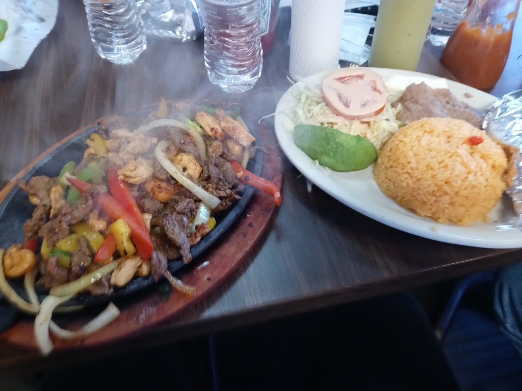 Taqueria DF Restaurant | 603 Veterans Memorial Blvd, Kenner, LA 70062, USA | Phone: (504) 334-0026