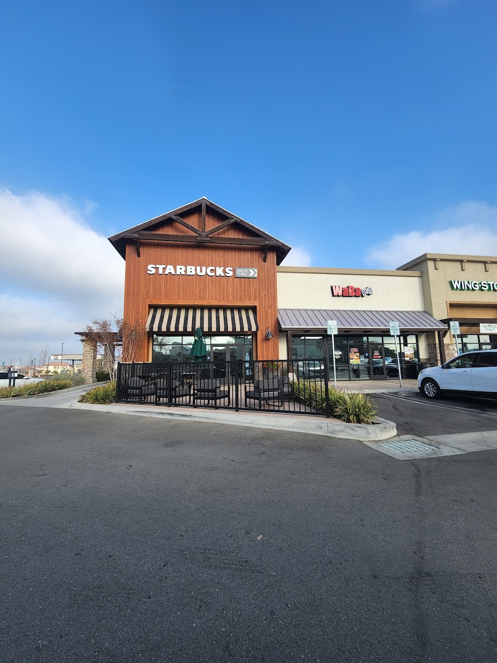 Starbucks | 1032 Cherry Valley Blvd Suite 300, Calimesa, CA 92320, USA | Phone: (951) 845-8189