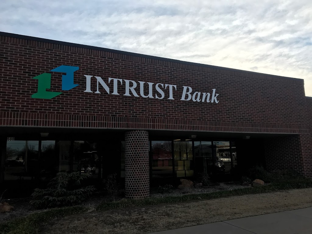 INTRUST Bank | 500 N Mustang Rd, Mustang, OK 73064, USA | Phone: (405) 895-7078