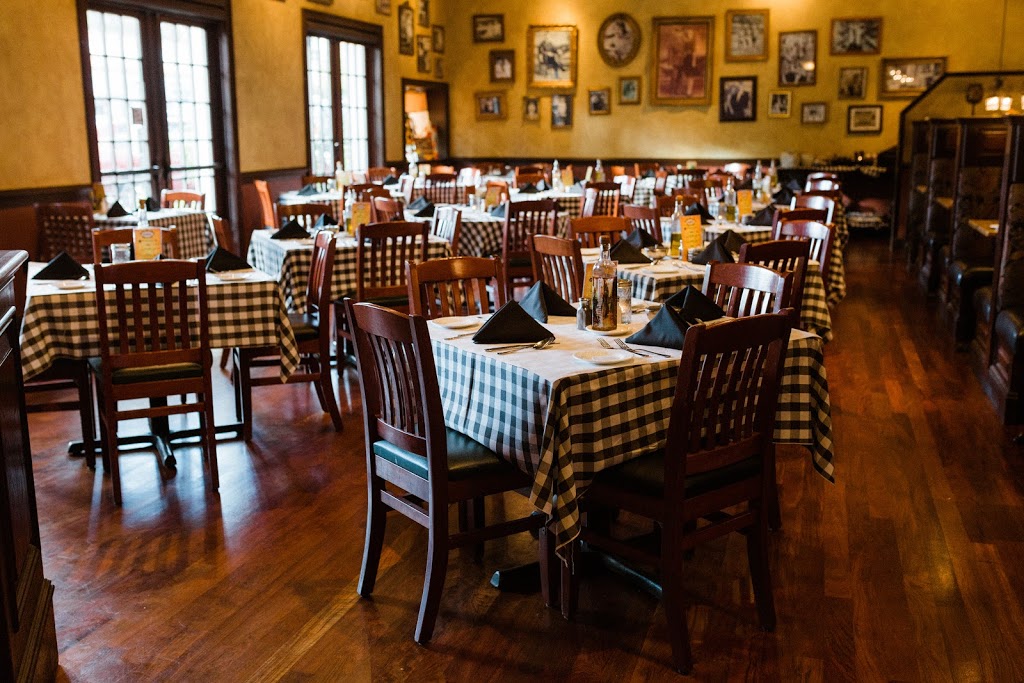 Sanduccis Trattoria | 620 Kinderkamack Rd, River Edge, NJ 07661, USA | Phone: (201) 599-0600