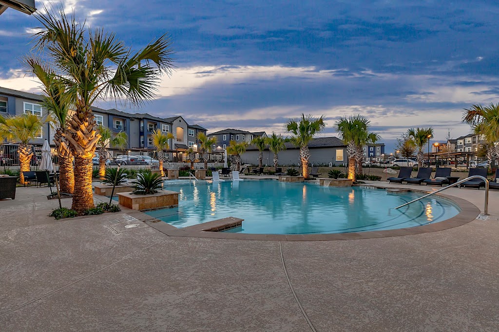 Ventana at Plum Creek | 4624 Cromwell Dr, Kyle, TX 78640, USA | Phone: (512) 675-7454