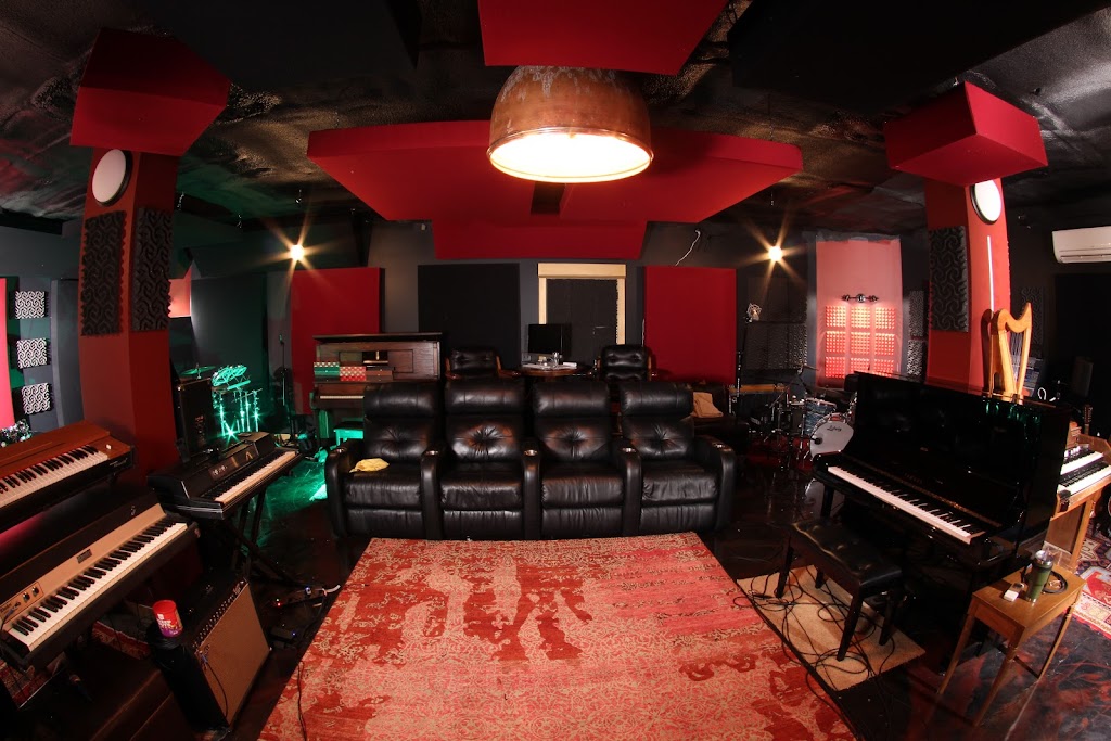 Wild Horse Recording, LLC | Owens St. N, Stillwater, MN 55082, USA | Phone: (651) 269-9199