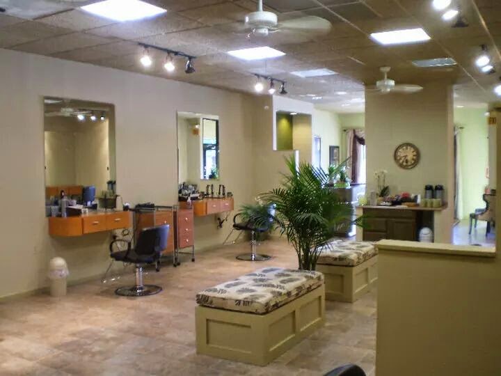 The Hair Specialists | 180 W Streetsboro St, Hudson, OH 44236, USA | Phone: (330) 655-2222