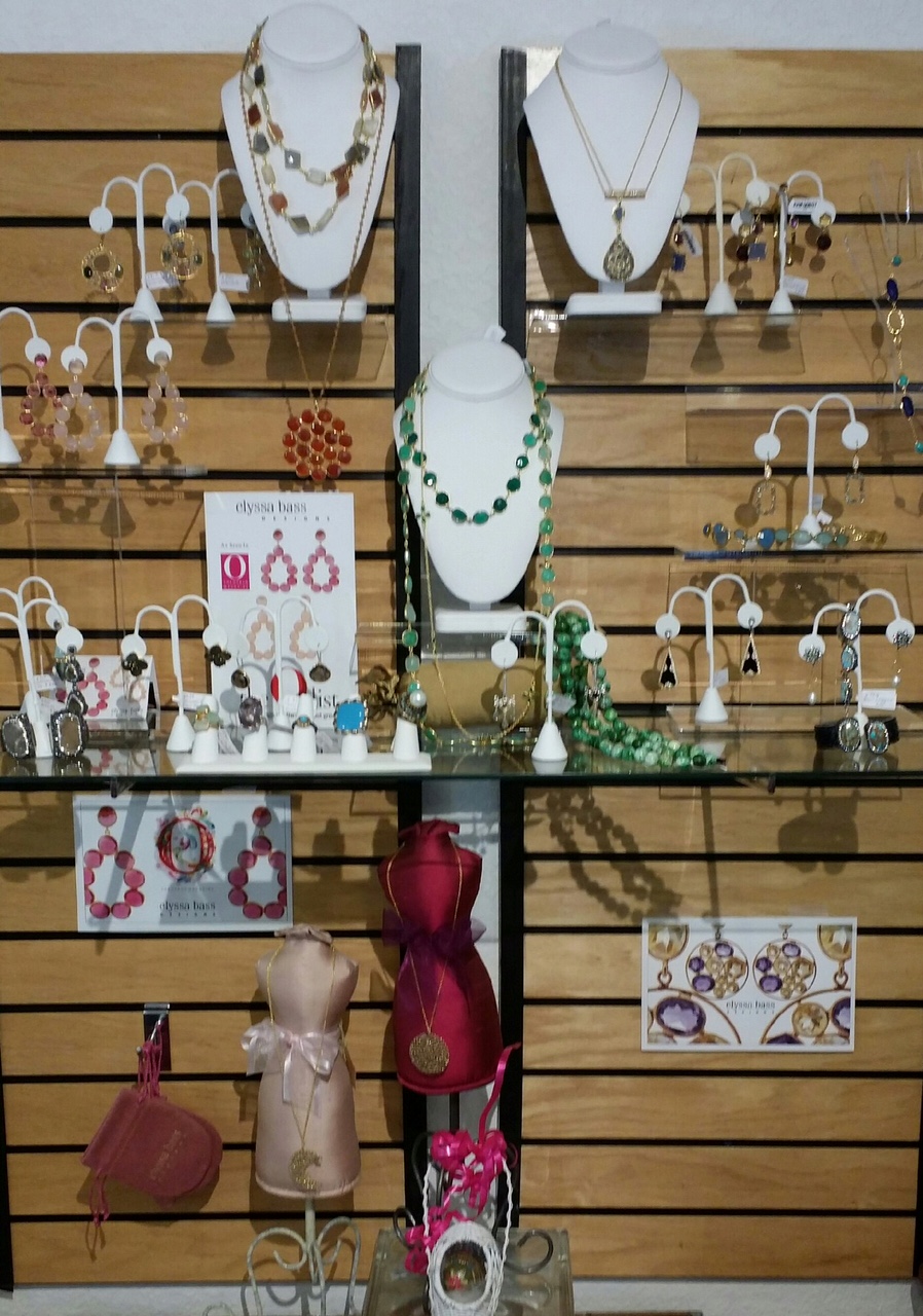 Janies Boutique | 307 Flagler Ave STE 102, New Smyrna Beach, FL 32169, USA | Phone: (386) 426-2556