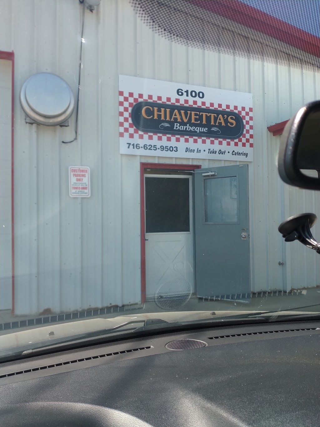 Chiavettas Barbeque | 6100 Fisk Rd, Lockport, NY 14094, USA | Phone: (716) 625-9503