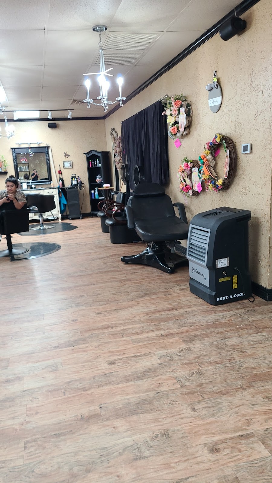 Bangadangs Hair & Salon | 5283 US-287, Corsicana, TX 75109, USA | Phone: (903) 641-2264
