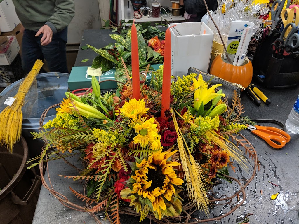 Hawks Florist | 840 Rural Hall-Germanton Rd, Rural Hall, NC 27045, USA | Phone: (336) 969-6551