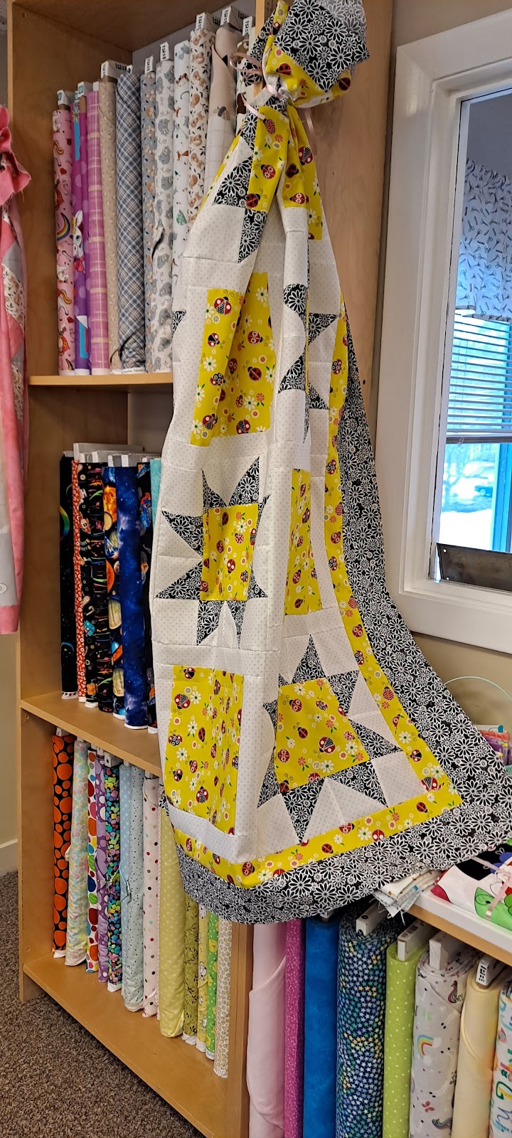 The Sewing Diva Quilt & Gift Shop | 15 Ermer Rd Unit 202, Salem, NH 03079 | Phone: (603) 460-5970