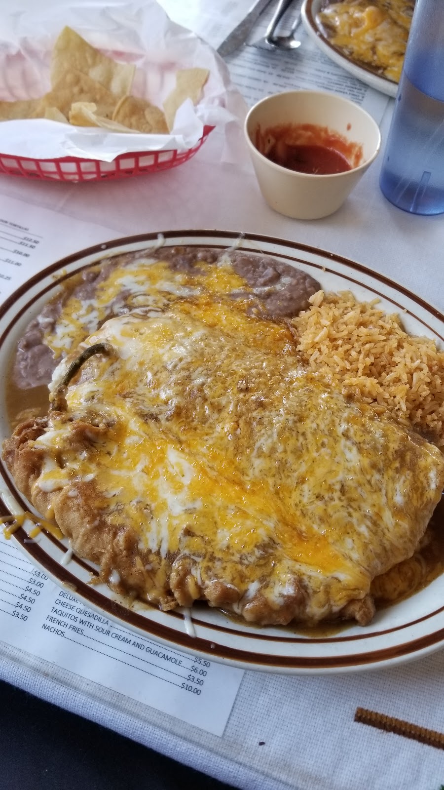 La Paws Restaurant | 1128 W Big Bear Blvd, Big Bear, CA 92314, USA | Phone: (909) 585-9115