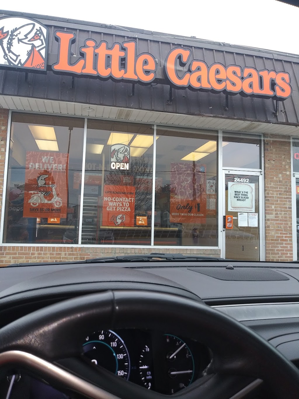 Little Caesars Pizza | 24492 W 10 Mile Rd, Southfield, MI 48034, USA | Phone: (248) 355-2334
