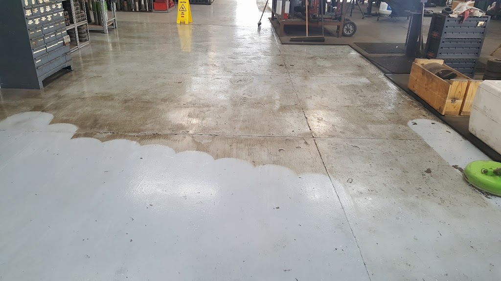 The Golding Touch-Tile & Grout and Carpet Cleaning Specialists | 1201 Union St, Kingsburg, CA 93631, USA | Phone: (559) 381-4155