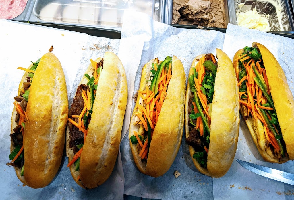 Banh Mi Viet | 7630 N Beach St #110, Fort Worth, TX 76137, USA | Phone: (817) 849-2550