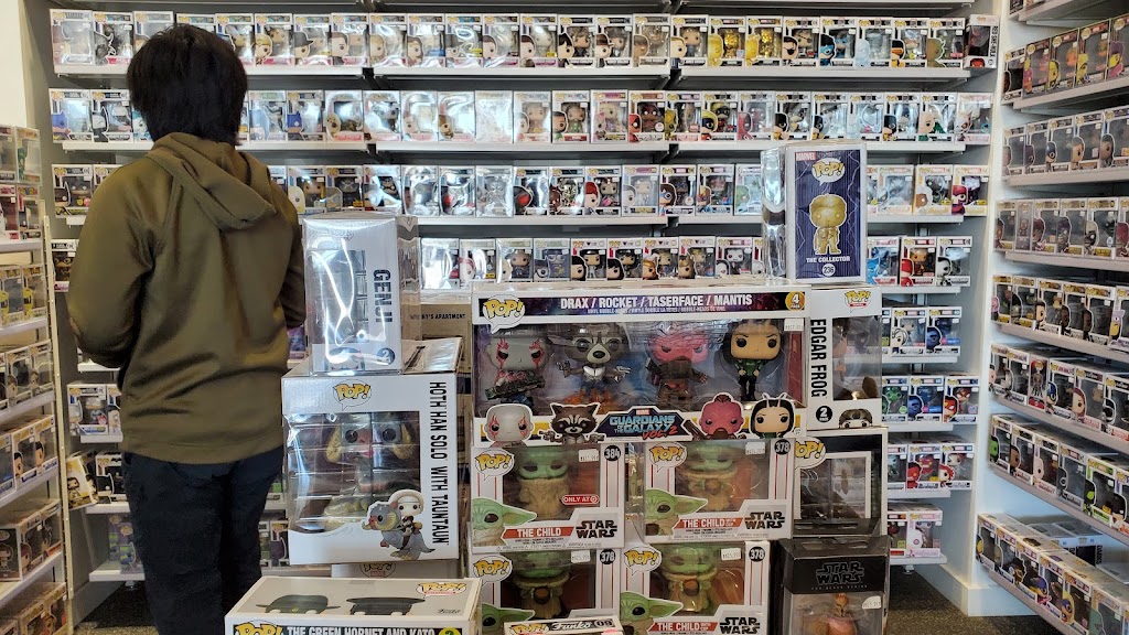 Collectibles N Stuff | 681 Leavesley Rd C180, Gilroy, CA 95020 | Phone: (669) 205-7009