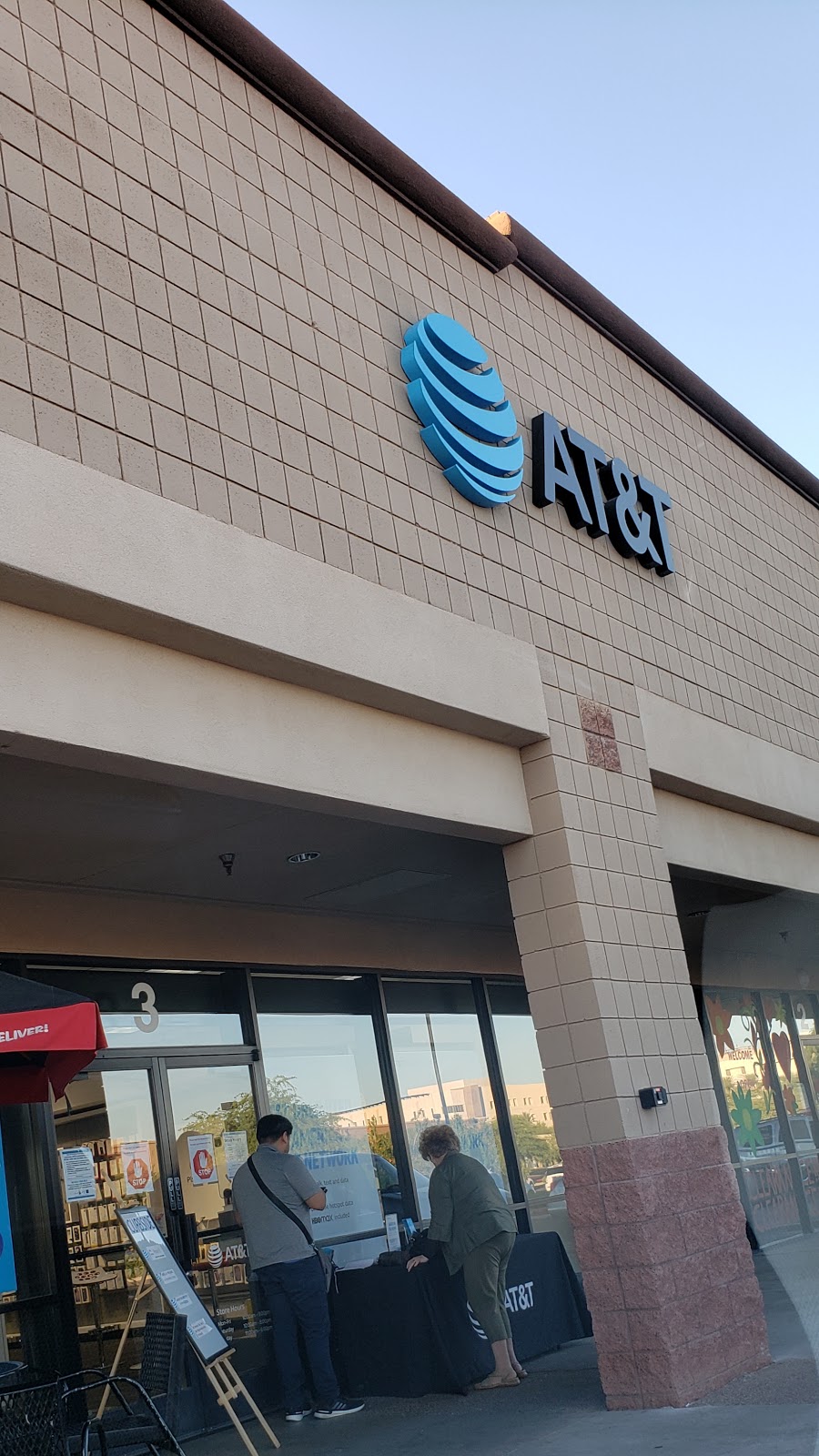 AT&T Store | 2805 W Agua Fria Fwy Suite 3, Phoenix, AZ 85027, USA | Phone: (602) 344-9994