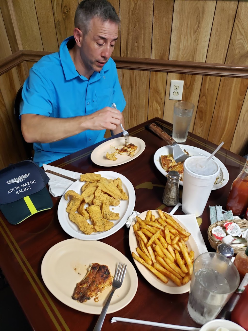 Jans Restaurant & Sweet Shop-1 | 4831 Jean Lafitte Blvd, Lafitte, LA 70067, USA | Phone: (504) 689-2748