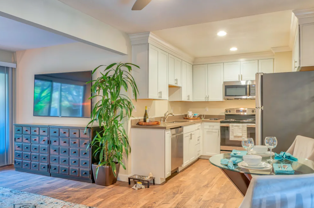 Greenpointe Apartment Homes | 1599 Warburton Ave, Santa Clara, CA 95050, USA | Phone: (408) 215-1827