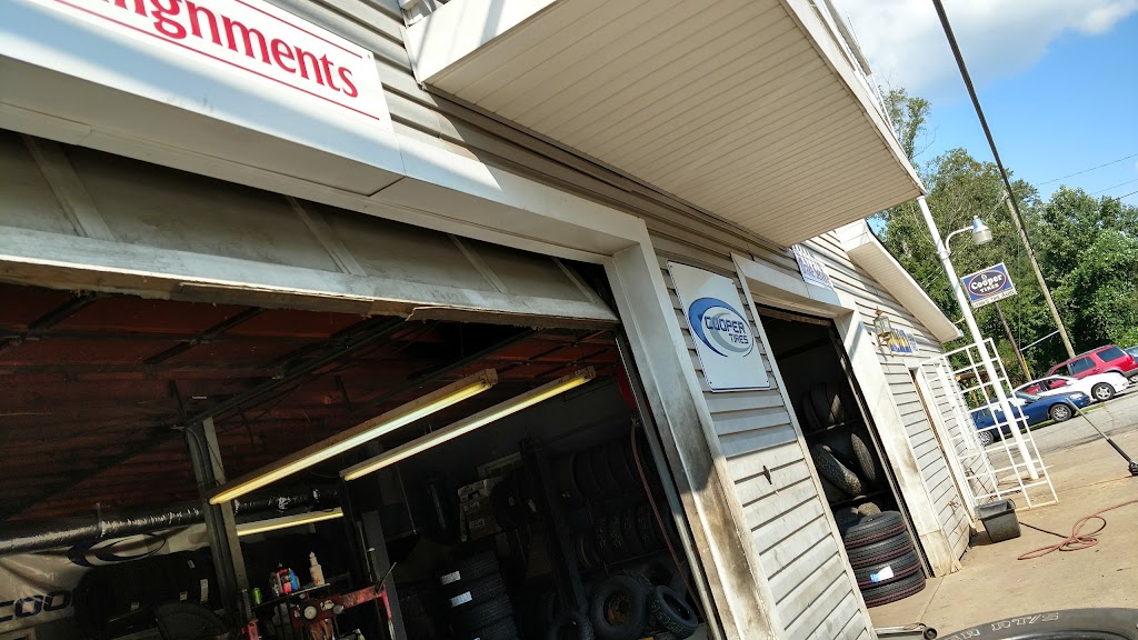 Lynns Tire Barn | 1444 W Harrison St, Reidsville, NC 27320, USA | Phone: (336) 342-2541