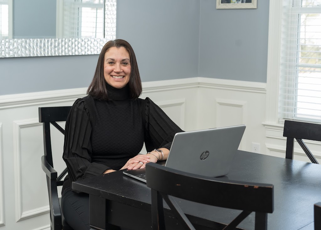 Angela Diatelevi Homes | 10 Union Meadows Rd, Franklin, MA 02038, USA | Phone: (612) 414-5670