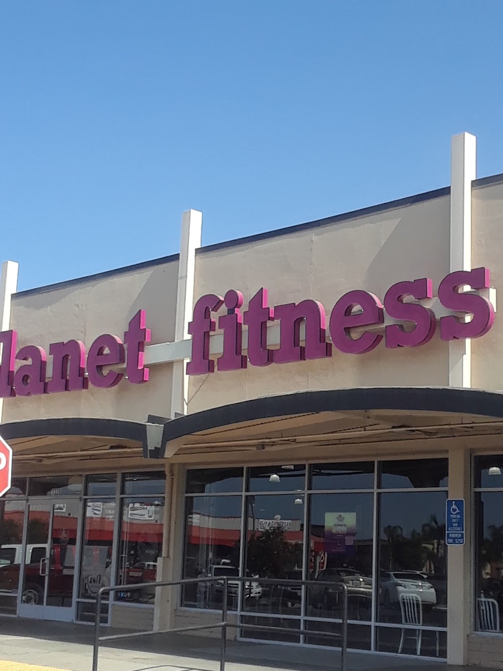 Planet Fitness | 1326 W Olive Ave, Porterville, CA 93257, USA | Phone: (559) 306-6767
