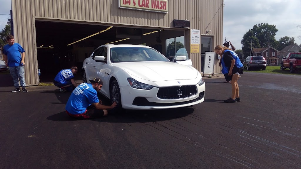 BJs Car Wash | 44 E Harrison St, Alliance, OH 44601, USA | Phone: (330) 823-2444