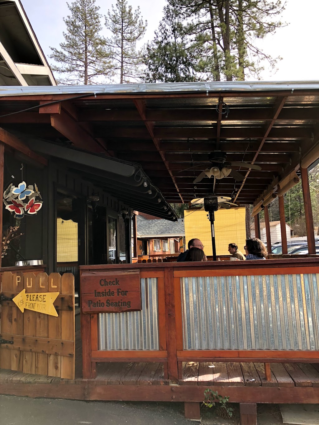 Alpaca Kitchen | 26600 CA-243 Ste A, Idyllwild-Pine Cove, CA 92549, USA | Phone: (951) 468-4663