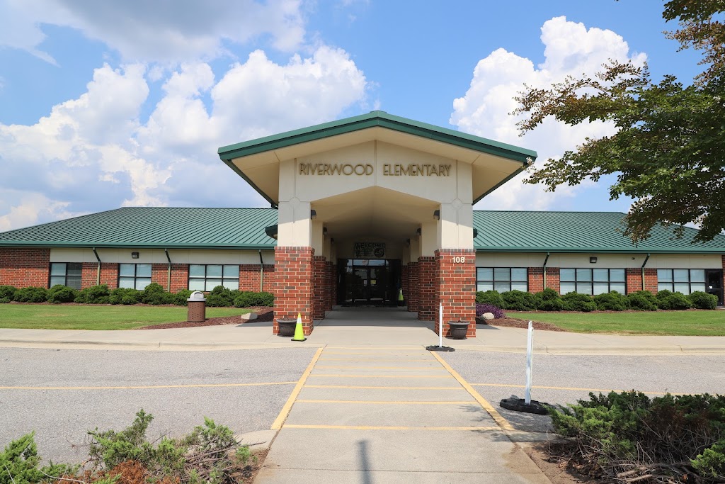 Riverwood Elementary School | 108 Athletic Club Blvd, Clayton, NC 27527, USA | Phone: (919) 359-6300