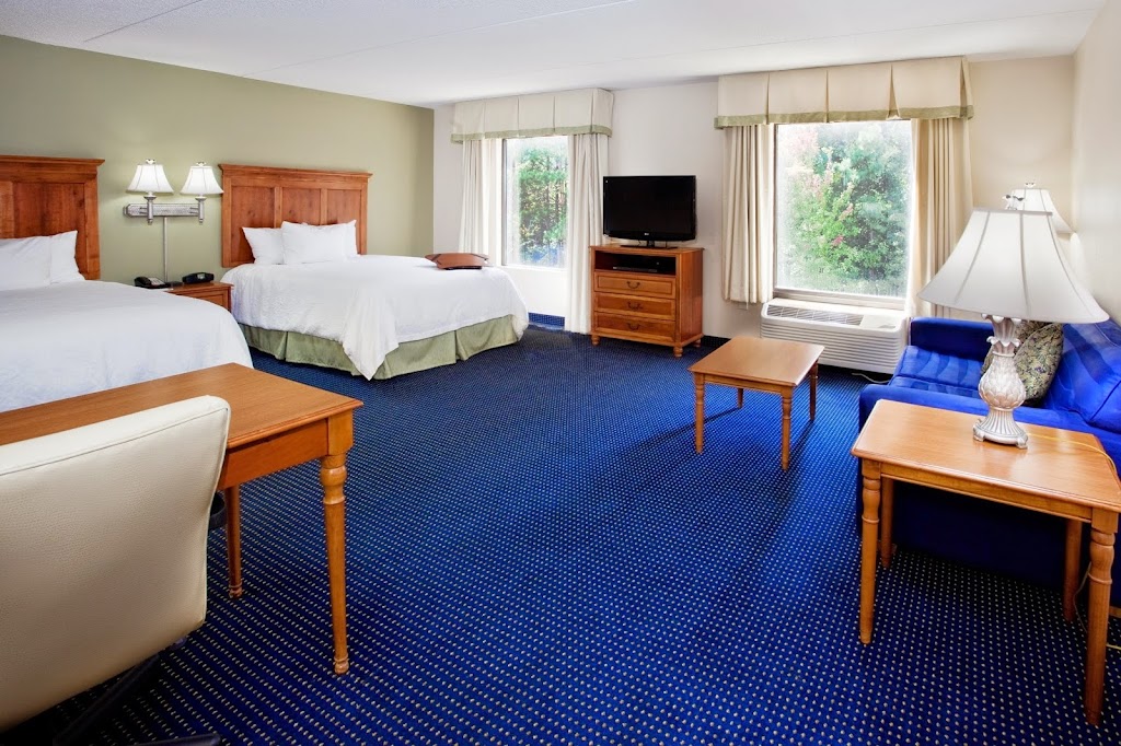 Hampton Inn & Suites ATL-Six Flags | 999 Bob Arnold Blvd, Lithia Springs, GA 30122, USA | Phone: (770) 745-9990