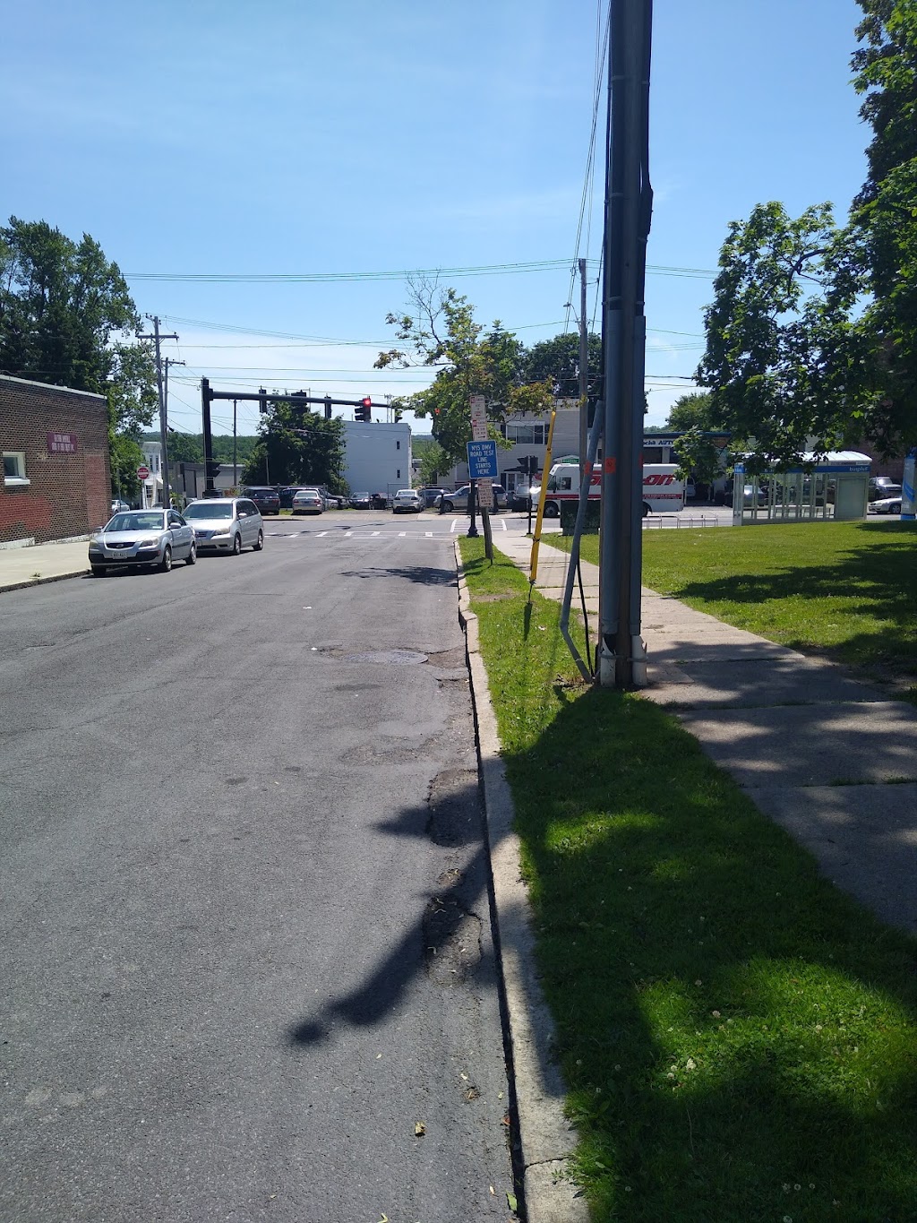 NYSDMV ALBANY DRIVER LICENSE ROAD TEST STARTS HERE | North Albany Station - Broadway &, N 2nd St, Albany, NY 12204, USA | Phone: (518) 590-4981