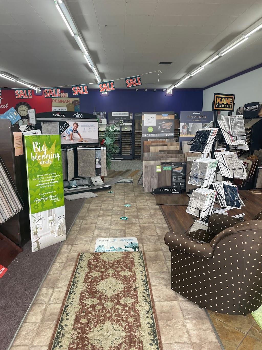 Carpet Direct | 16645 14 Mile Rd, Fraser, MI 48026, USA | Phone: (586) 290-3989