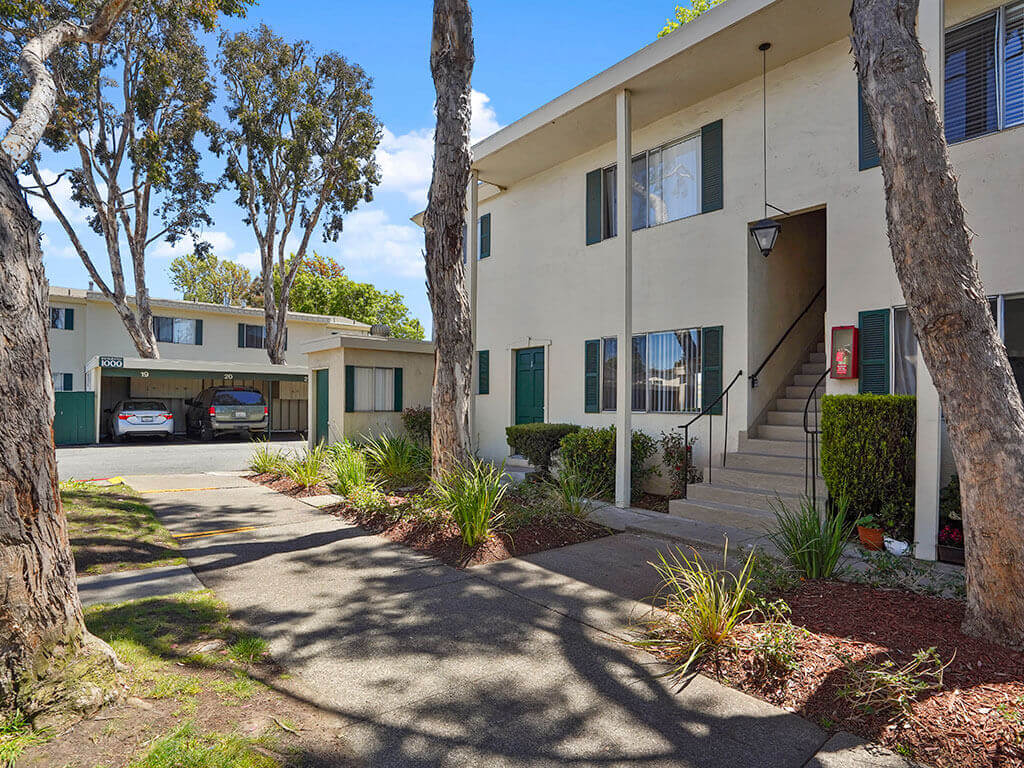 Colonial Garden Apartments | 460 N Humboldt St #1, San Mateo, CA 94401 | Phone: (833) 357-4205