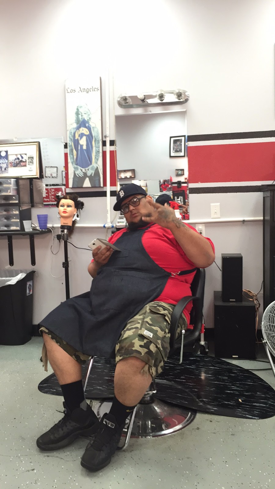 Bolos Barber Shop | 1221 N State St A, San Jacinto, CA 92583, USA | Phone: (909) 554-0352