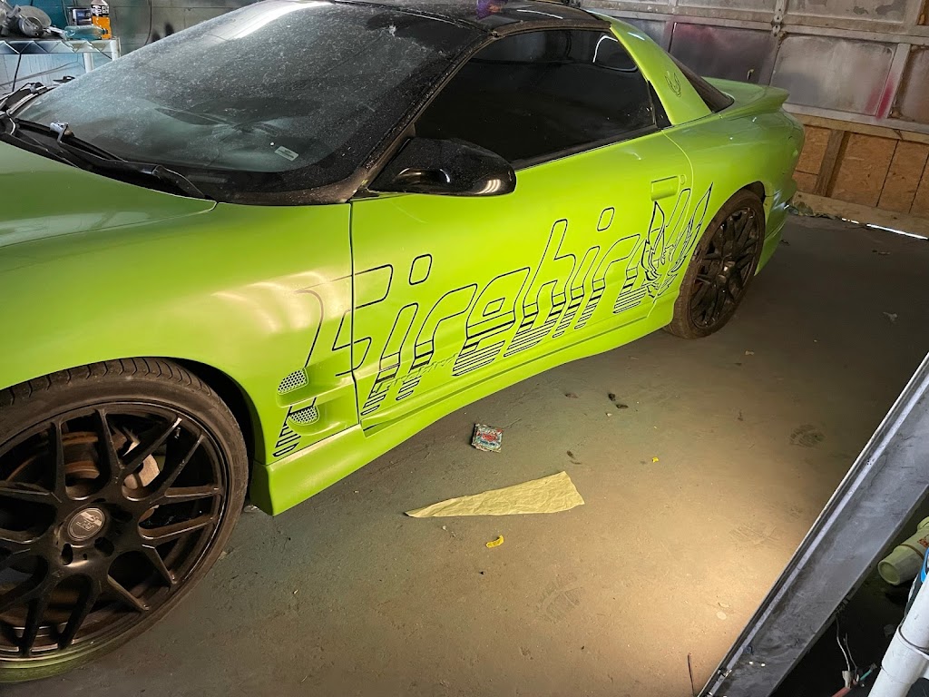 Zo Signs & Wall Graphics | 1369 Courter St, Dayton, OH 45417, USA | Phone: (937) 831-7676