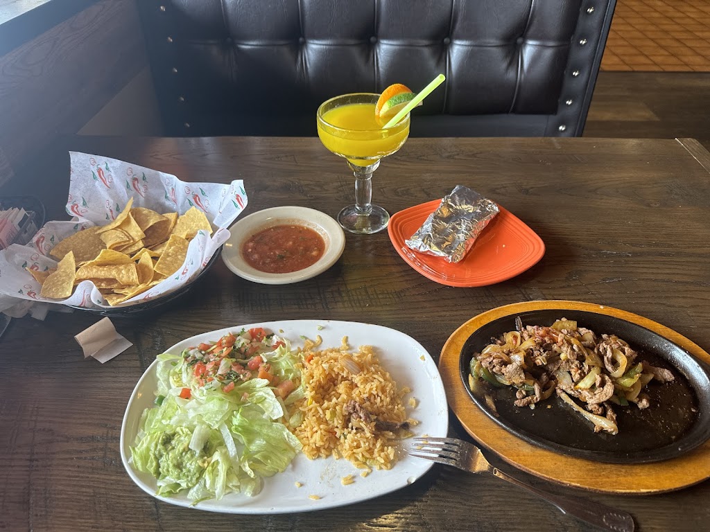 El Tapatio Mexican Restaurant & Cantina | 3632 Belmont Ave, Youngstown, OH 44505, USA | Phone: (330) 759-3555
