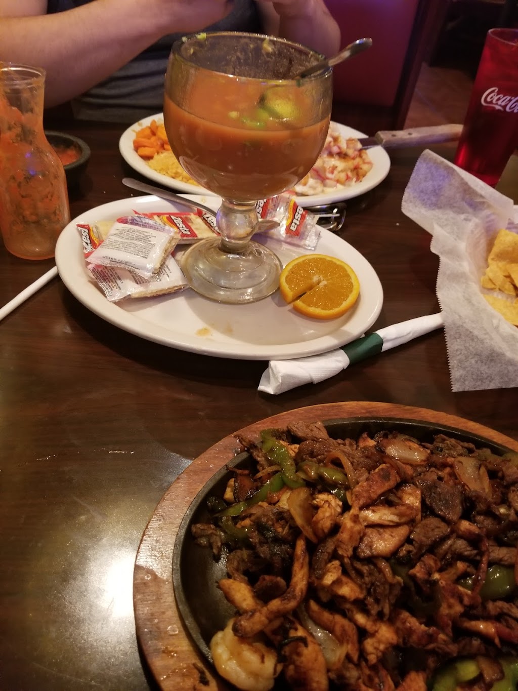 El Nopal Mexican Cuisine Gardine ln - restaurant  | Photo 10 of 10 | Address: 3010 Bardstown Rd, Louisville, KY 40205, USA | Phone: (502) 822-1123