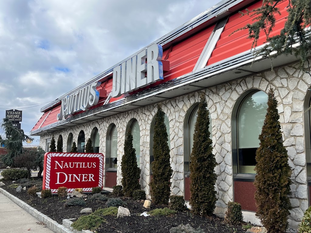 Nautilus Diner | 1240 W Boston Post Rd, Mamaroneck, NY 10543, USA | Phone: (914) 833-1320