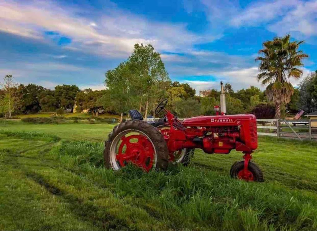 Farmhouse Getaways | 17054 Handlebar Rd, Ramona, CA 92065 | Phone: (858) 231-4891