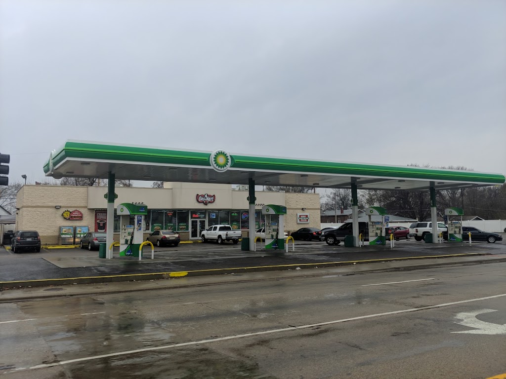 bp | 1736 Missouri Ave, East St Louis, IL 62205 | Phone: (618) 875-7180