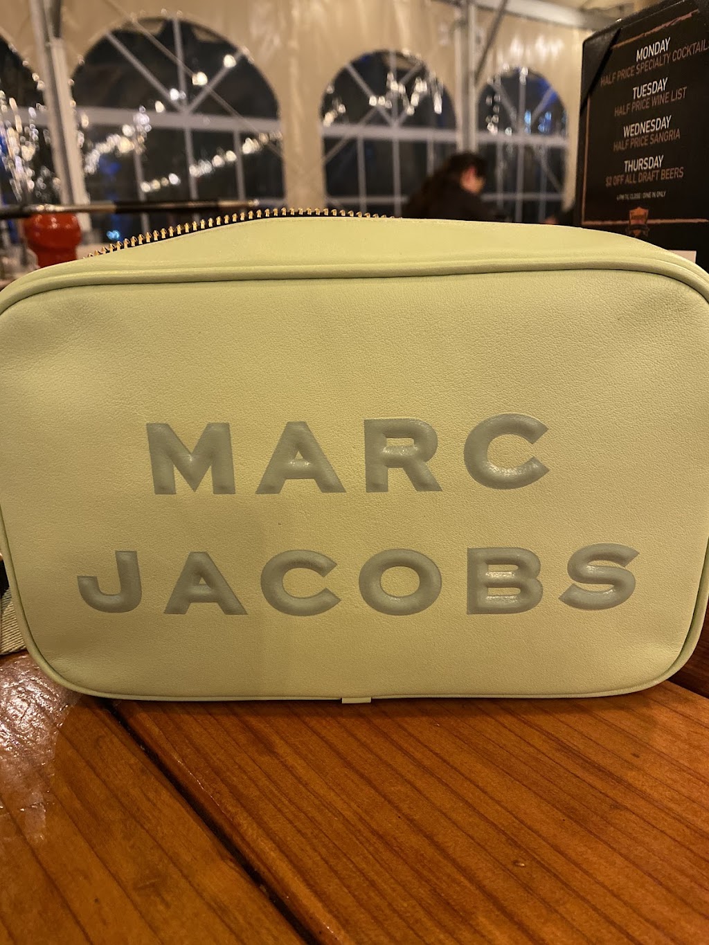 Marc Jacobs - Jersey Shore Premium Outlets | 1 Premium Outlet Blvd Suite 753, Tinton Falls, NJ 07753, USA | Phone: (732) 285-9285