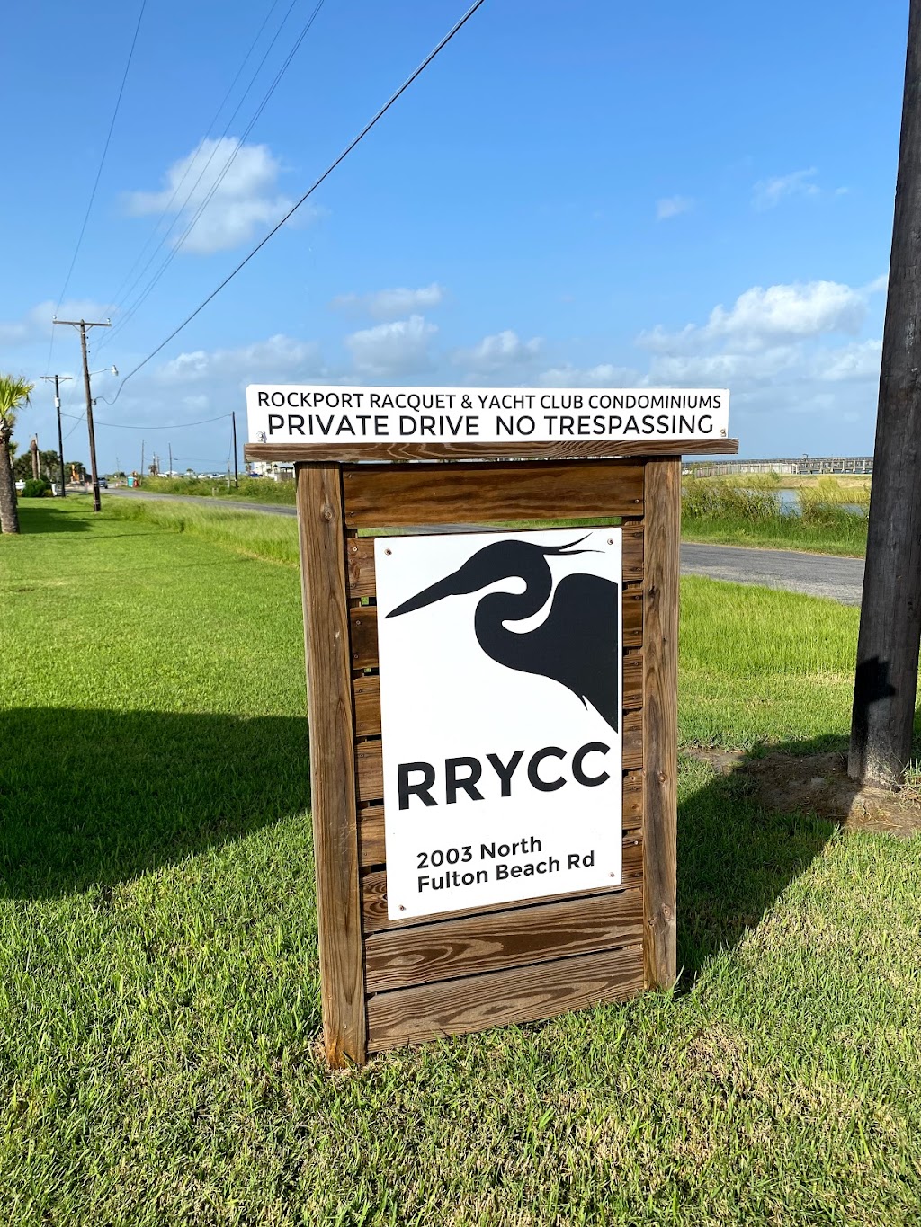 Vacation Rental Condo - Rockport Racquet & yYacht club b #21 | Rockport, TX 78382, USA | Phone: (800) 542-2270