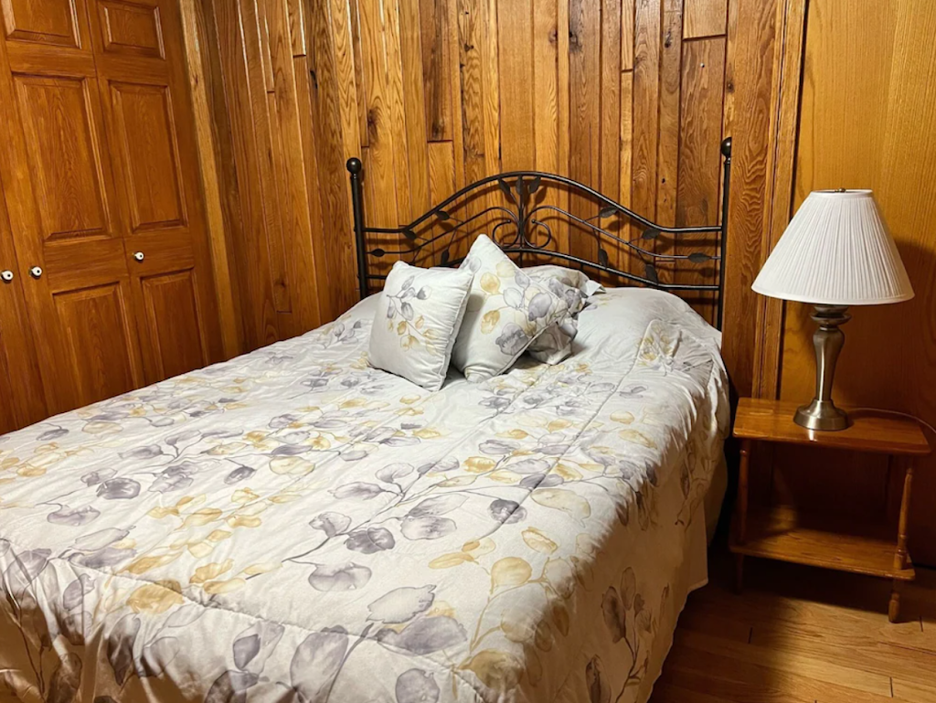 Stay In Ohiopyle | 138 Grant St, Ohiopyle, PA 15470, USA | Phone: (724) 466-4613