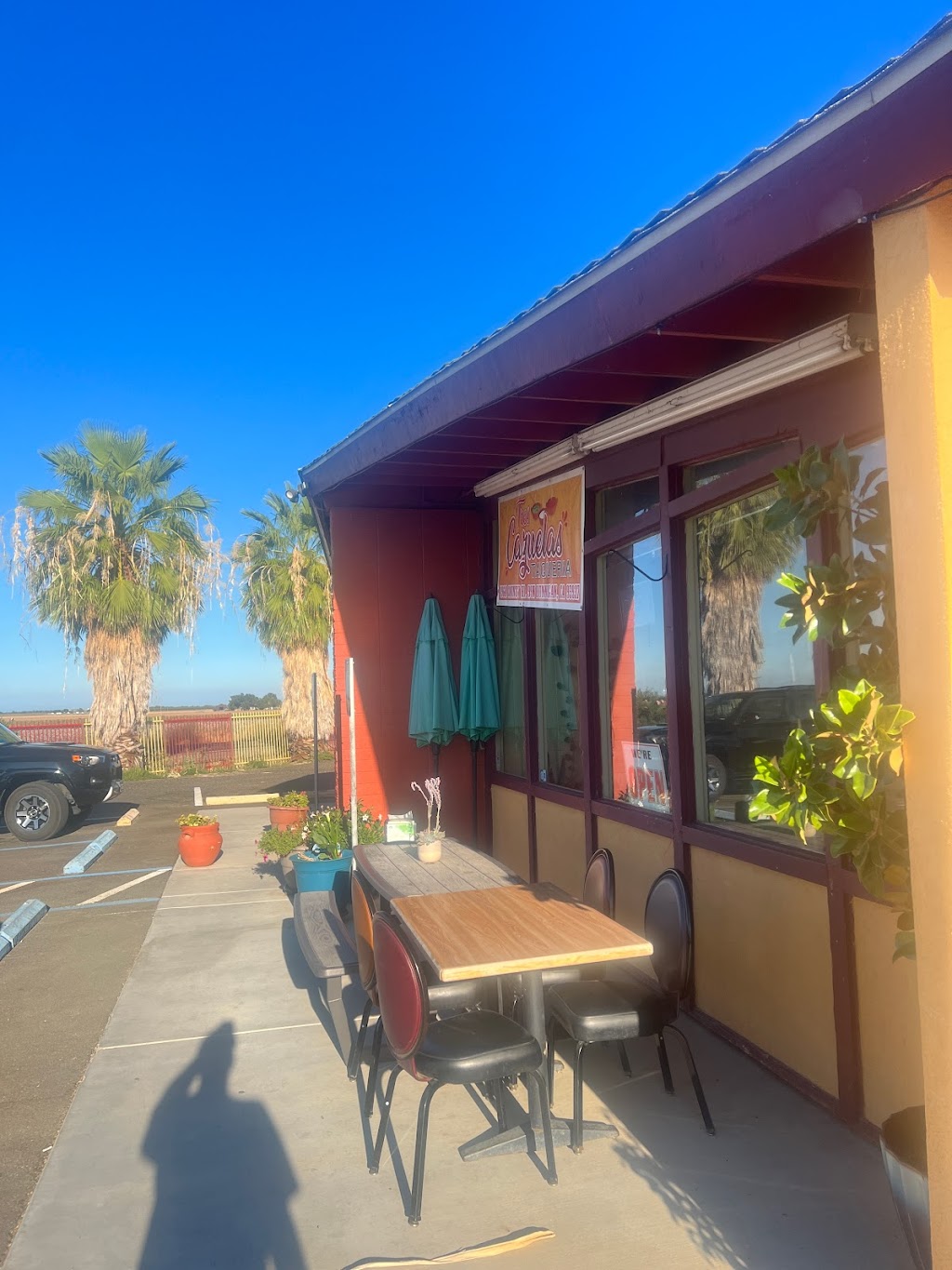 Tres Cazuelas Taqueria | 4960 Co Rd 99W, Dunnigan, CA 95937, USA | Phone: (530) 848-9028