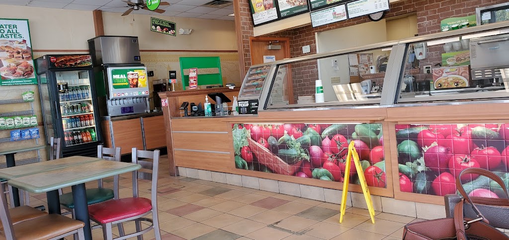 Subway | 12020 SW 8th St, Miami, FL 33184, USA | Phone: (305) 207-2648