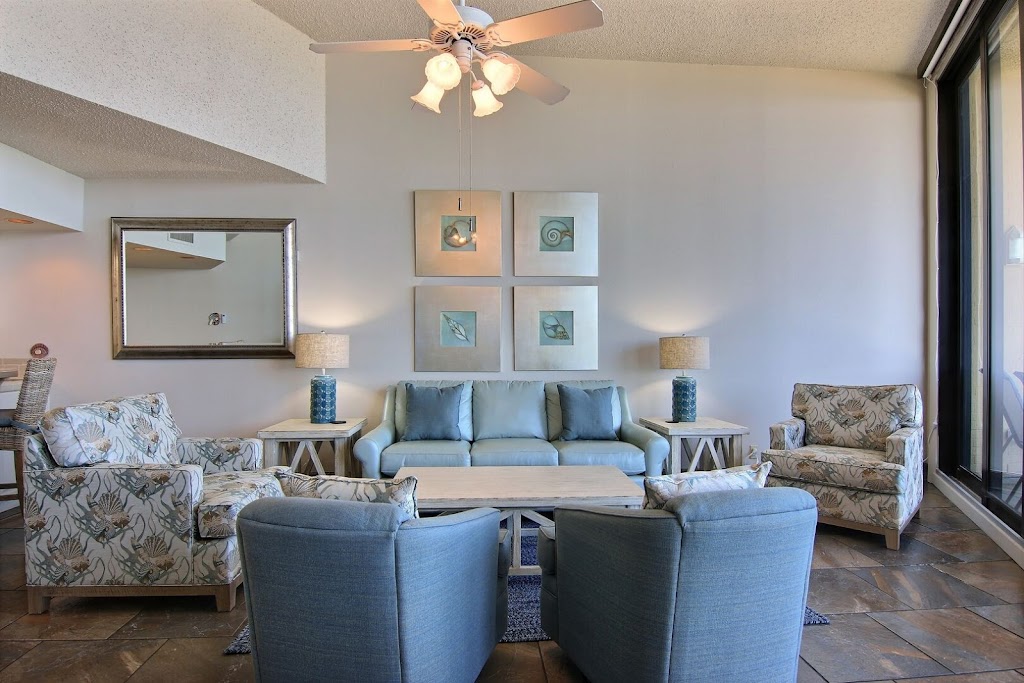 Sea Gull Condominiums | 6649 Seacomber Dr, Port Aransas, TX 78373, USA | Phone: (361) 749-4191