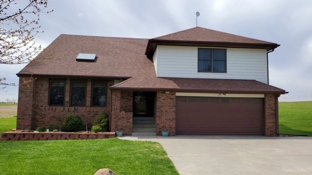 MIRACLE ROOFING AND SIDING | 1715 E Military Ave, Fremont, NE 68025, USA | Phone: (402) 352-6102