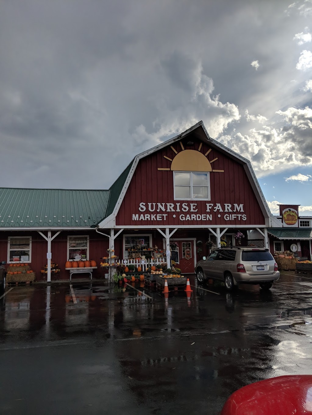 Sunrise Farm | 13115 Kinsman Rd, Burton, OH 44021, USA | Phone: (440) 834-1298