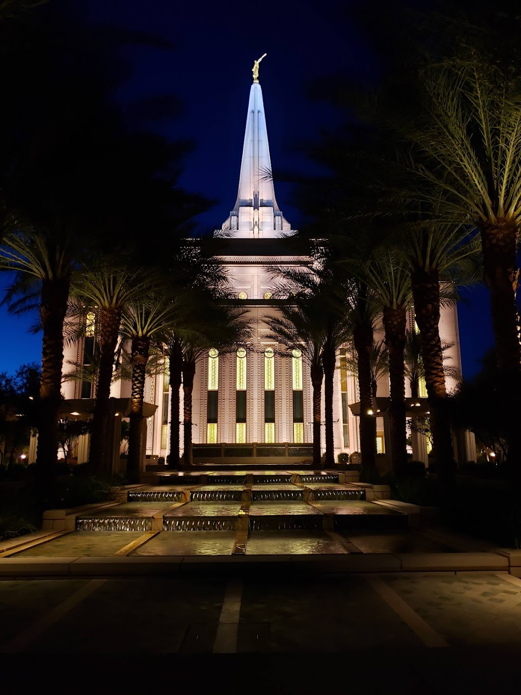 Gilbert Arizona Temple | 3301 S Greenfield Rd, Gilbert, AZ 85297, USA | Phone: (480) 822-5000