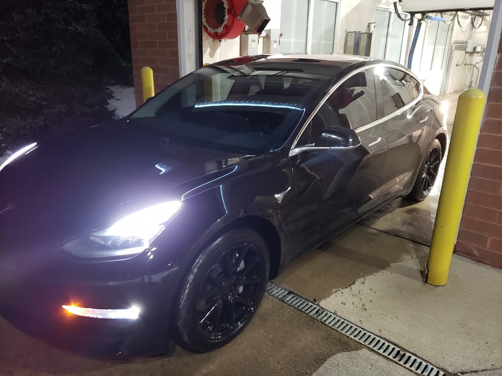 Westlake Laser Wash | 30760 Center Ridge Rd, Cleveland, OH 44145, USA | Phone: (216) 215-6969