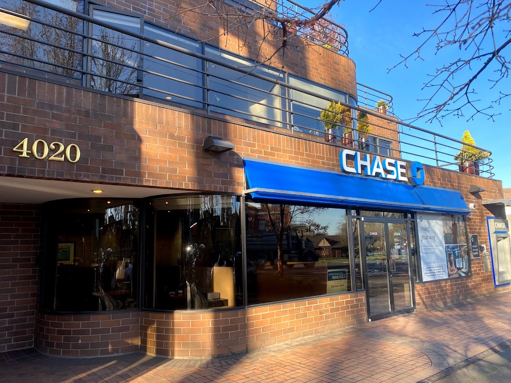 Chase Bank | 4020 E Madison St, Seattle, WA 98112, USA | Phone: (206) 461-3025